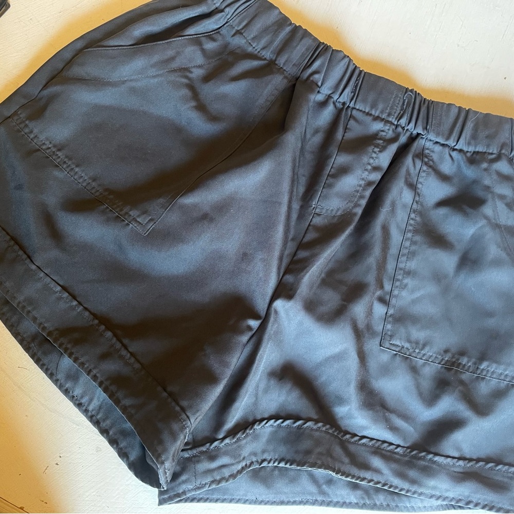 Charcoal gray Zeanna shorts